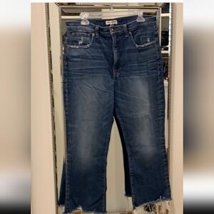 Madewell rivet and thread cropped distressed jean size 32